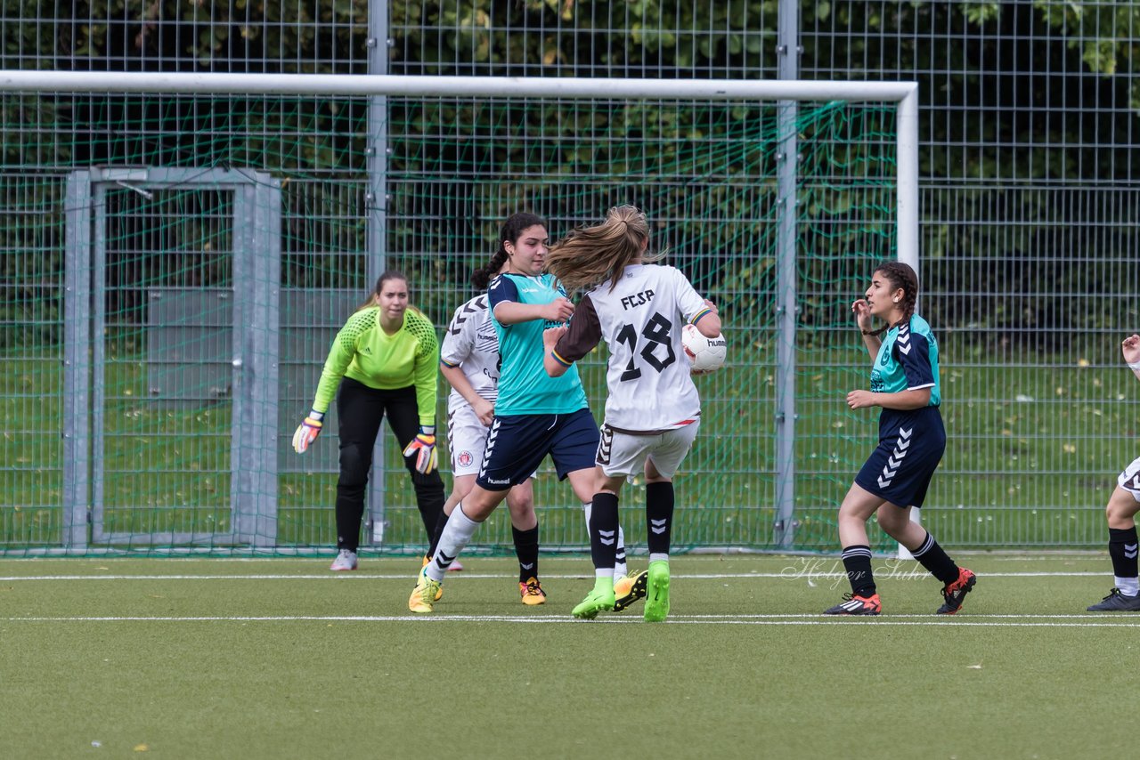 Bild 211 - B-Juniorinnen Wedel - St. Pauli : Ergebnis: 1:2